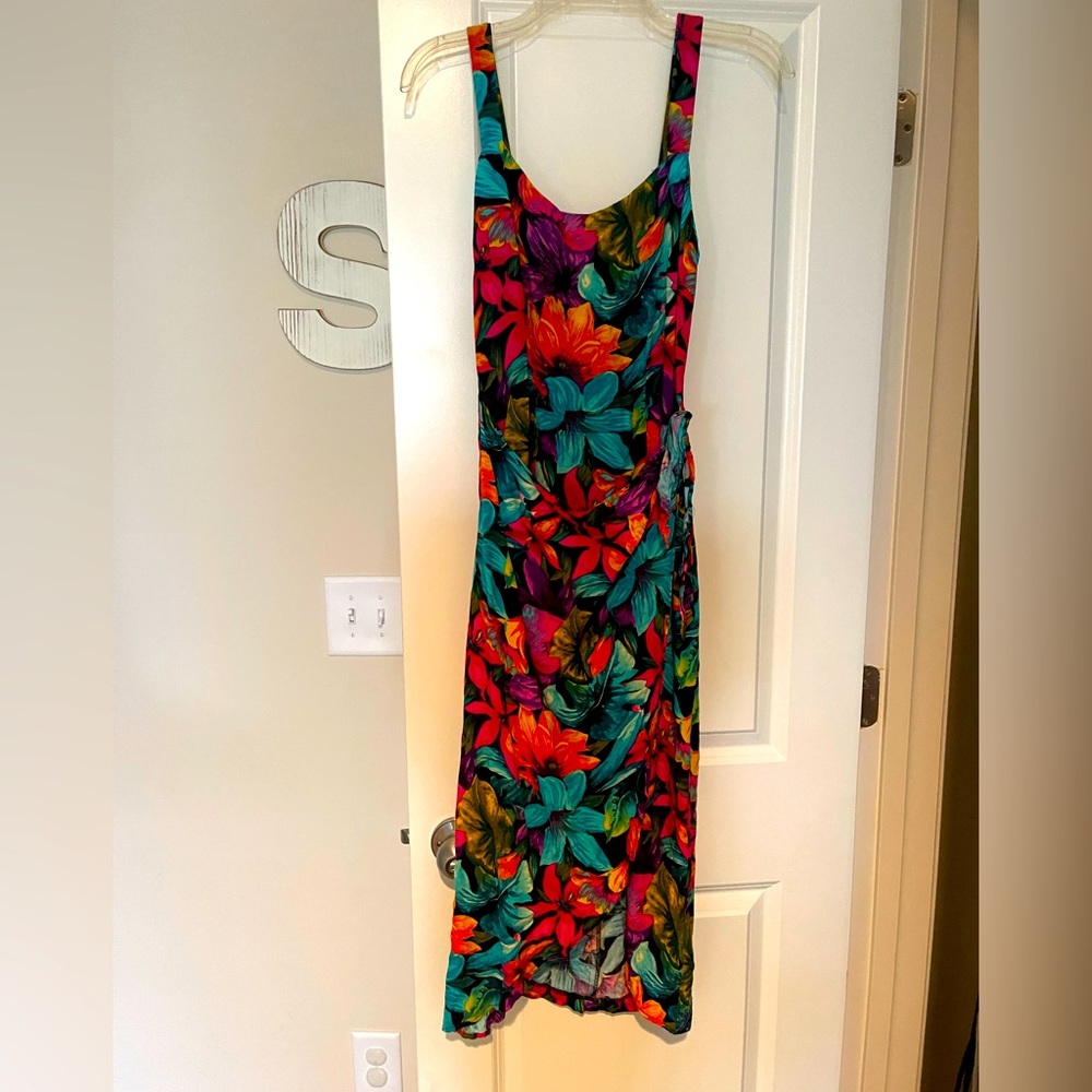 Floral Tropical Midi Dress in Vibrant Multi